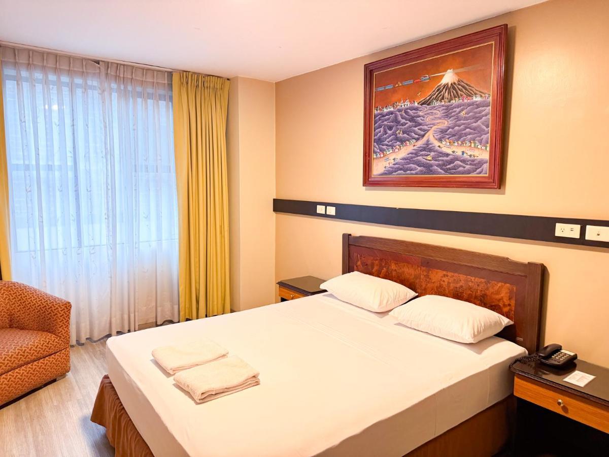 Gh Alexander Hotel Гуаякуил Екстериор снимка