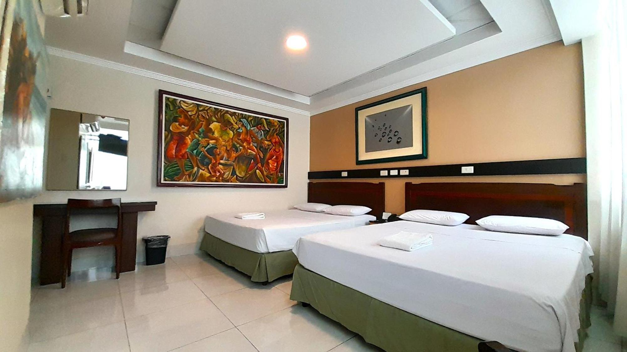 Gh Alexander Hotel Гуаякуил Екстериор снимка